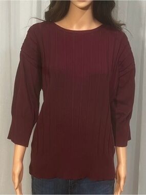 Apt. 9 Women's Burgundy Crew Neck Sweater